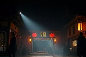 《被低估的十部小成本》封面，低照度室内景与单灯布光